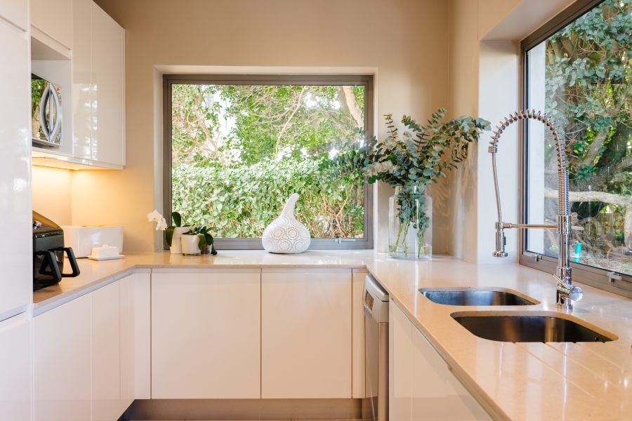 4 Bedroom Property for Sale in Kommetjie Western Cape